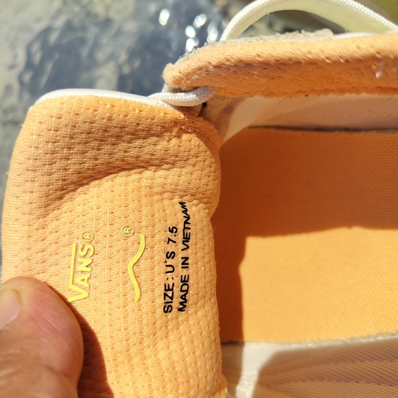 Vans Beige and White Sneakers - Picture 8 of 15